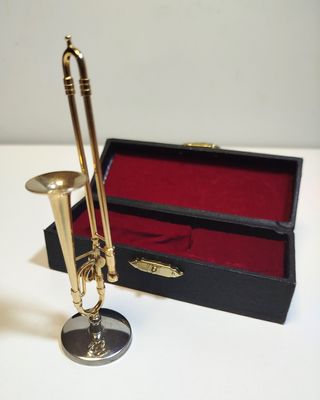 Trombón de vara en miniatura con soporte y estuche