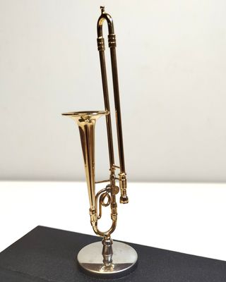 Trombón de vara en miniatura con soporte y estuche