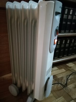 Estufa radiador eléctrico Ufesa yTaurus
