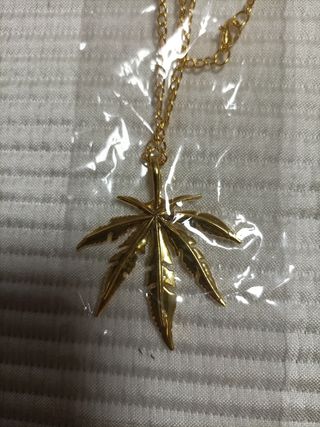 Cadena y símbolo marihuana