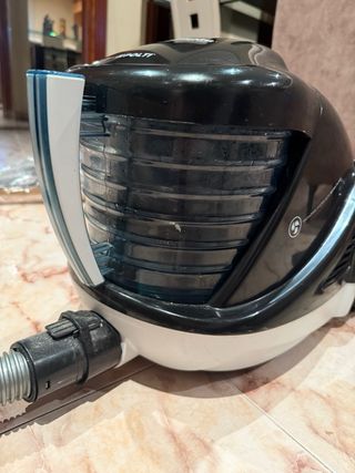Aspirador sin bolsa.