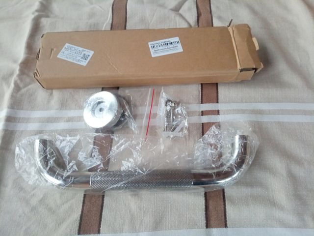 Asa metálica de baño,...