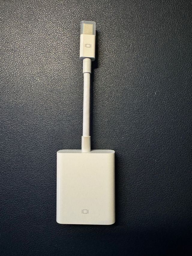 Adaptador Pantalla Mac Original. Thunderbolt VGA