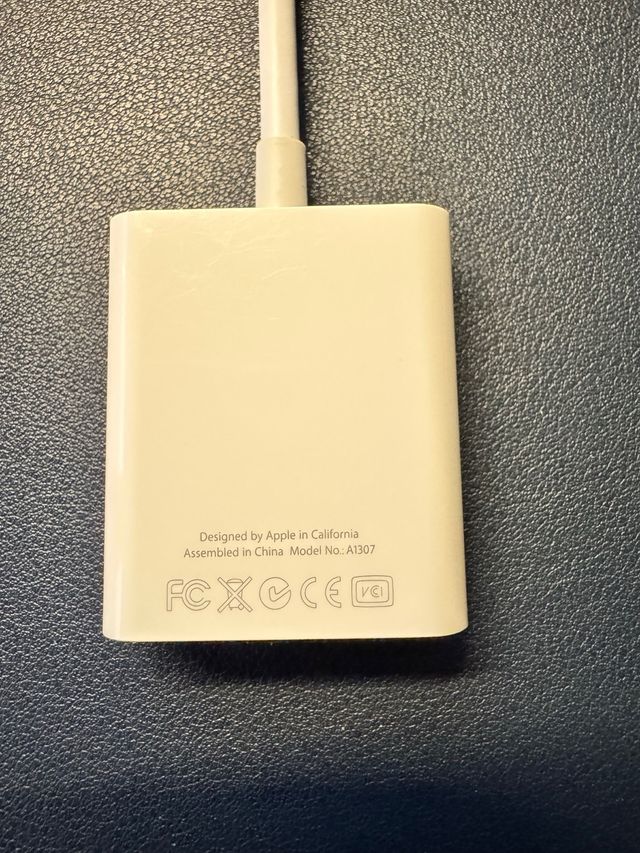 Adaptador Pantalla Mac Original. Thunderbolt VGA