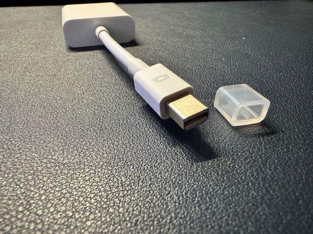 Adaptador Pantalla Mac Original. Thunderbolt VGA