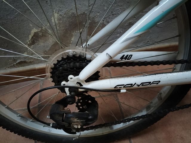 Bicicleta WRC + casco de regalo