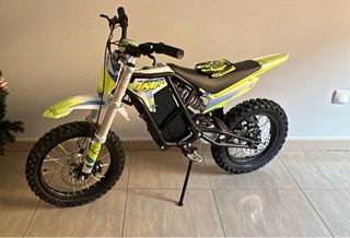 Minimoto electrica motocross 2000 w NO CAMBIOS