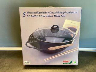 Set wok diametro 36 cm in ghisa smaltata