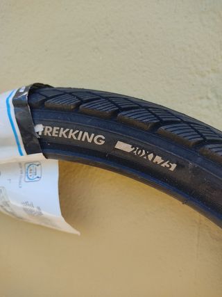 Cubierta Trekking 20" nueva