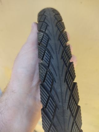 Cubierta Trekking 20" nueva
