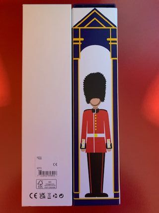 SWATCH HOW MAJESTIC QUEEN ELIZABETH