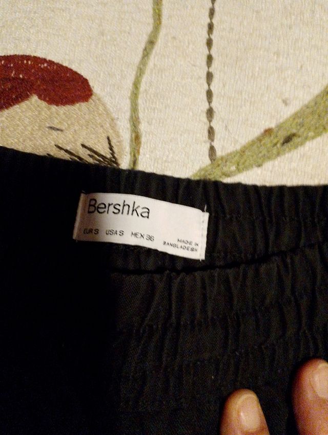 Pantalón Cargo Bershka 