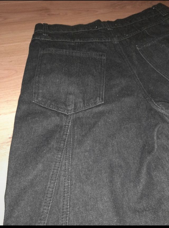 Pantalón vaquero Zara