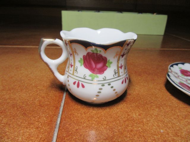 Set 6 tazzine in porcellana