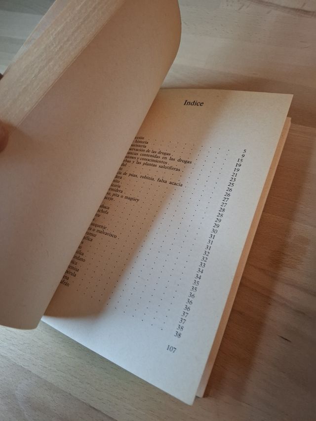 Lote Libro Infusiones y tisanas+Medicina del ayer