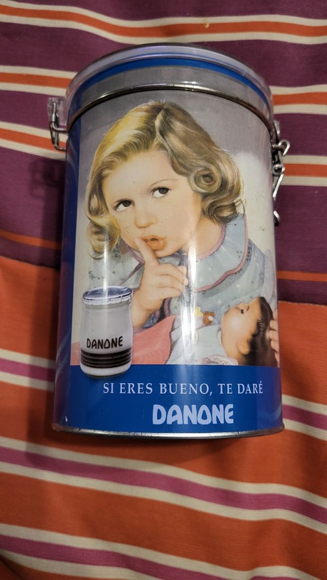 Bote hermetico danone