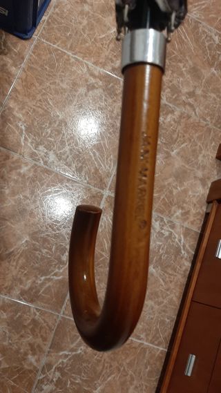 Paragua Jani Markel