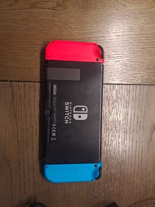 Nintendo switch y complementos.