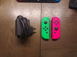 Nintendo switch y complementos.