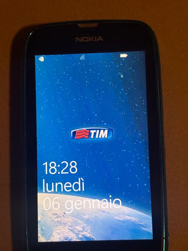 Cellulare Nokia Lumia 610