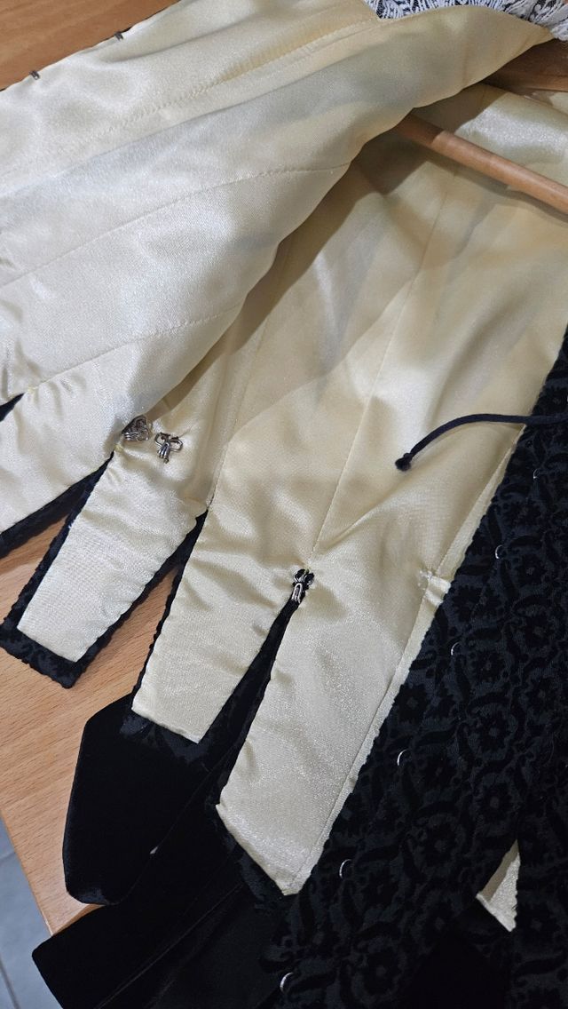 Corpiño negro fallera niña