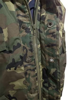 Traje de agua militar