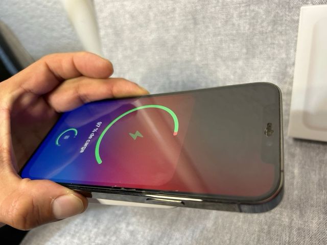 Offerta caricabatterie magnetico 6000mah