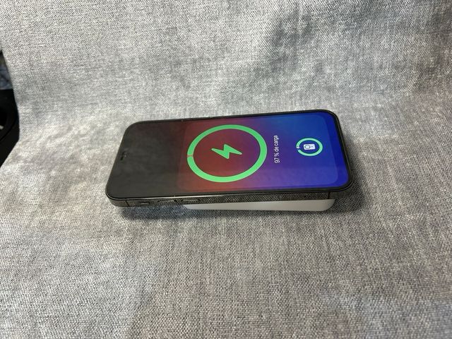 Offerta caricabatterie magnetico 6000mah