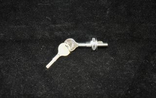 Cerradura de seguridad puerta vitrina corredera