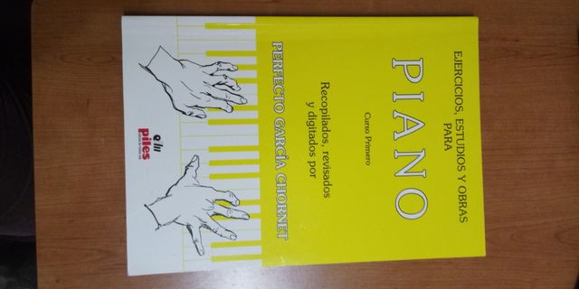 Ejercicios, estudios y obras para piano (Spanish Edition)