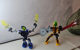 Robot Tipo Lego 2 pezzi.