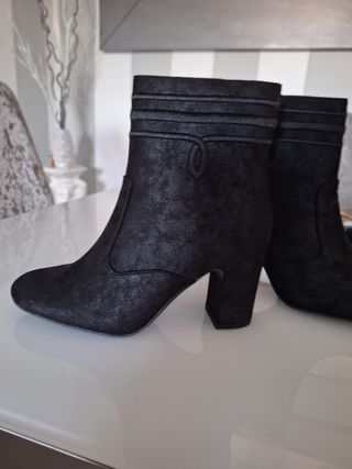 Botines