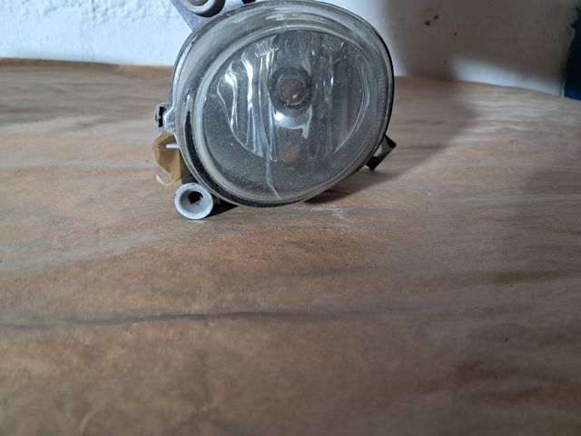 Antinieblas delantero audi