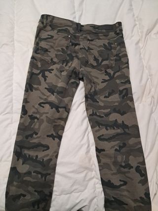 Pantalones elásticos militares