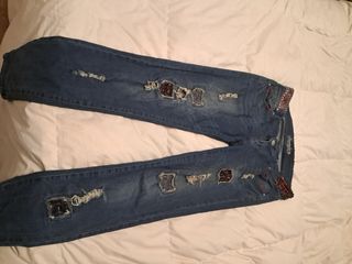 Pantalon vaquero con parches de Koroshi