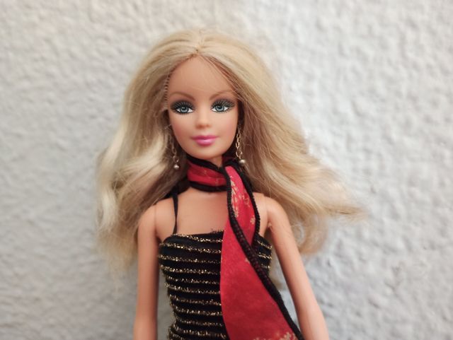 Barbie Fashion Fever 2004