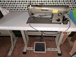 Máquina de coser Industrial Plana 