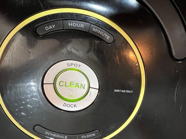 Aspiradora  robot rumba en buen estado