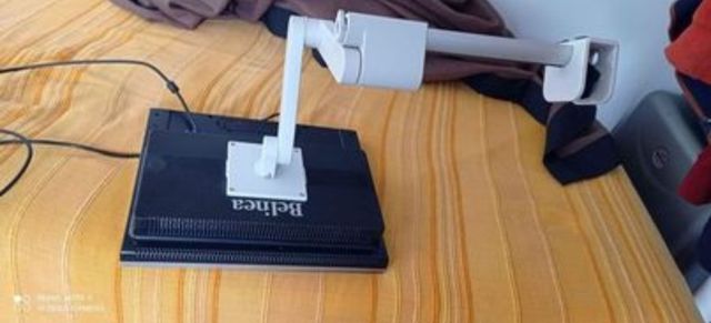 Staffa porta monitor girevole