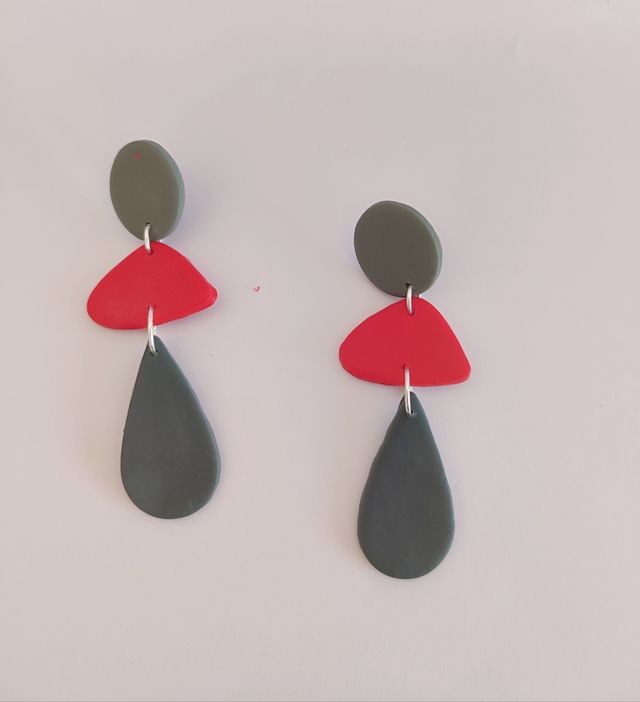 Pendientes de arcilla polimérica