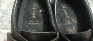 Zapatos negros de Alonso