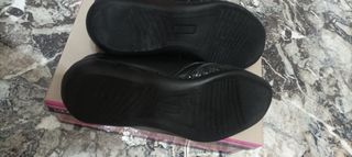 Zapatos negros de Alonso