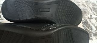 Zapatos negros de Alonso