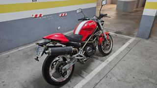 Ducati Monster 750