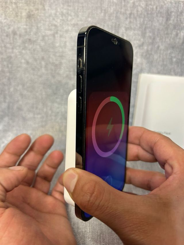 caricatore magnetico 6000mah