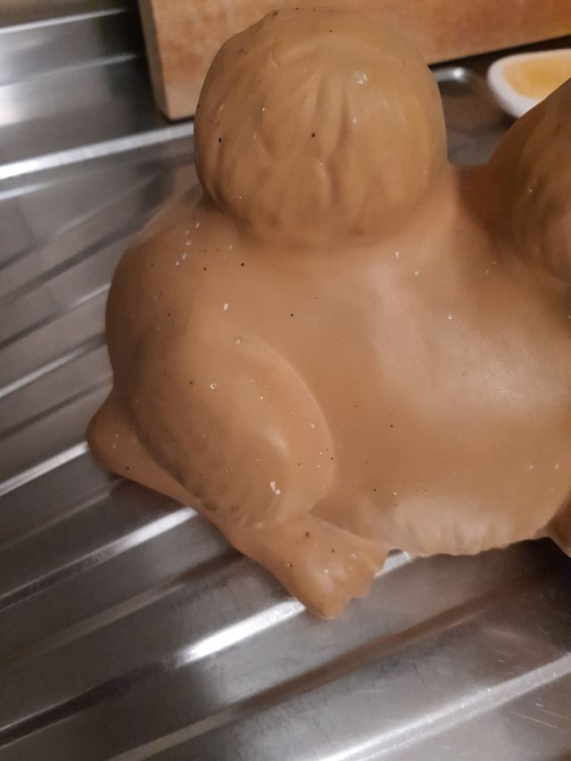 Salvadanaio in ceramica dipinta a mano