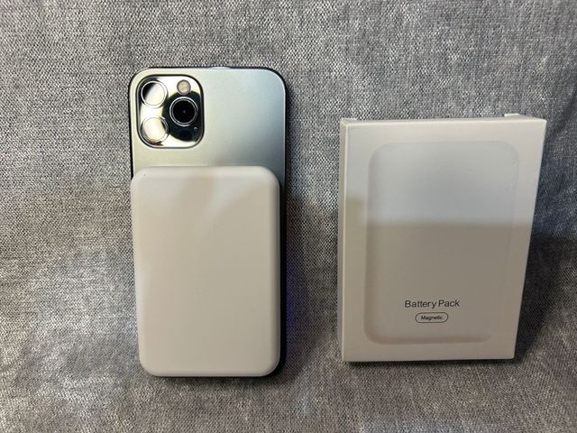 caricatore magnetico 6000mah