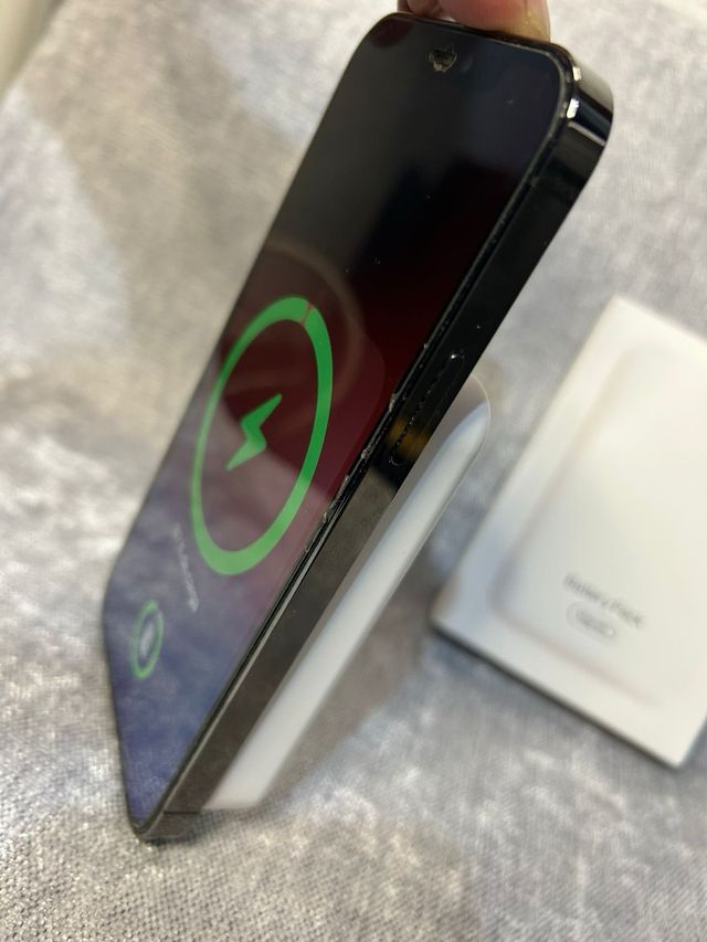 caricatore magnetico 6000mah