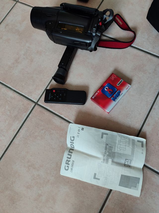 Camera Grunding LC D 80