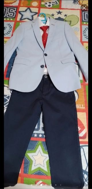Traje chaqueta niño primera comunión. 